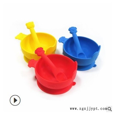 跨境新款卡通豬豬餐盤硅膠喂養餐具帶吸盤防摔碗silicone bowl