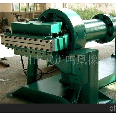 供應生產SBR、EPDM產品的橡膠擠出機