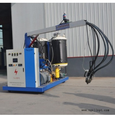 GY-220C型 聚氨酯夾芯板發泡機 高壓型