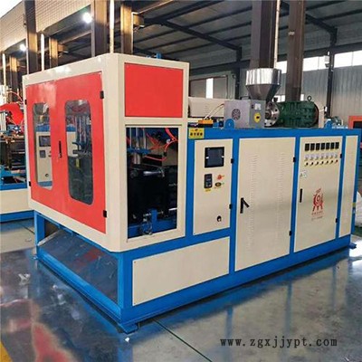 防撞桶吹塑機-濰坊云龍防撞桶吹塑機-防撞桶吹塑機生產(chǎn)設備