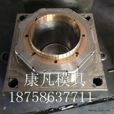供應浙江黃巖注塑塑料模具廠，機油桶模具 做潤滑油桶蓋模具，油桶內蓋模具油桶模具