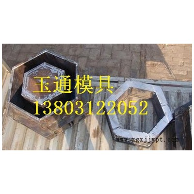 高速護坡磚塑料模具價格