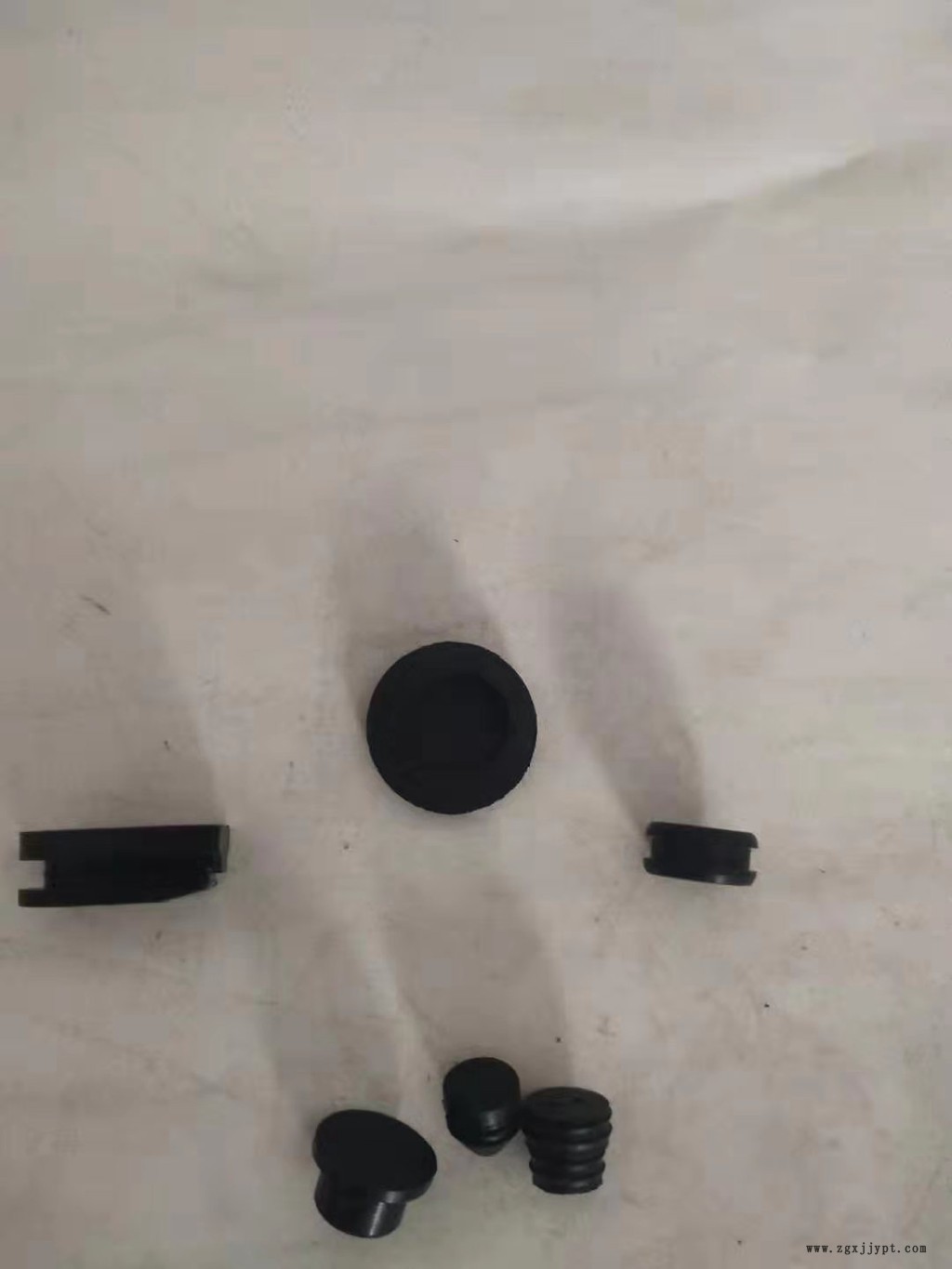 【 厚富】_過線堵_橡膠配件_傳感器配件模具定做 歡迎來電咨詢